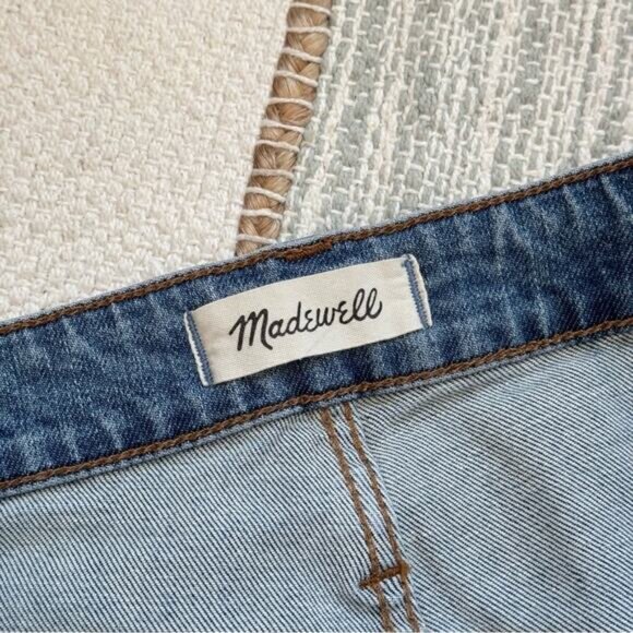 Madewell The Perfect Vintage Jeans in Blue Hoyne Wash Raw Hem High Rise Size 33 - Picture 8 of 11